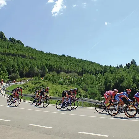 Zagrebacka * Макарска