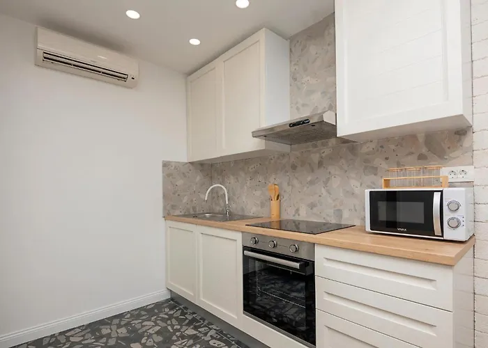 Zagrebacka Daire Makarska